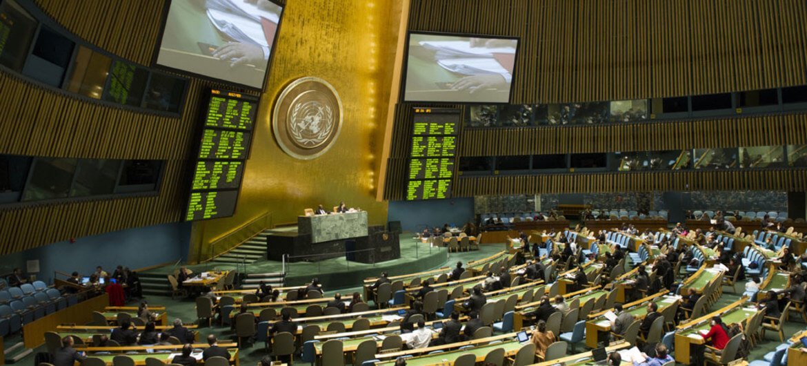 ARCHIVO: ONU/Eskinder Debebe Sala de la Asamblea General durante una votación.